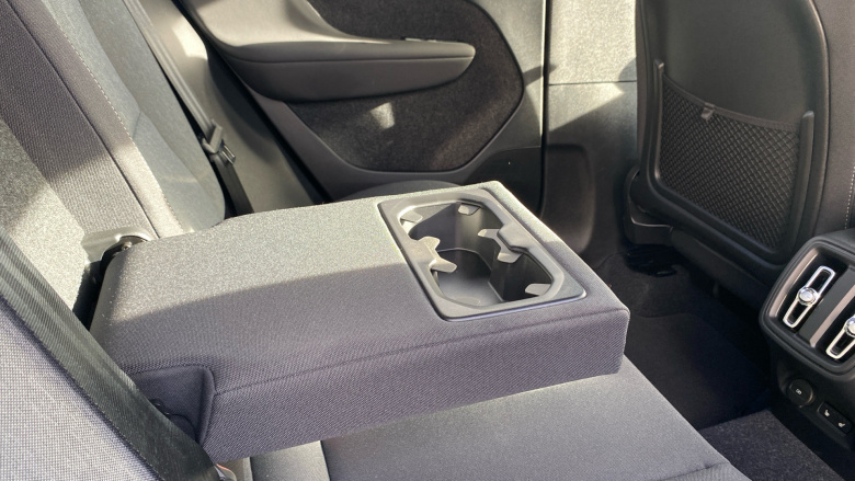 Volvo XC40 2.0 B3P Core 5dr Auto Petrol Estate